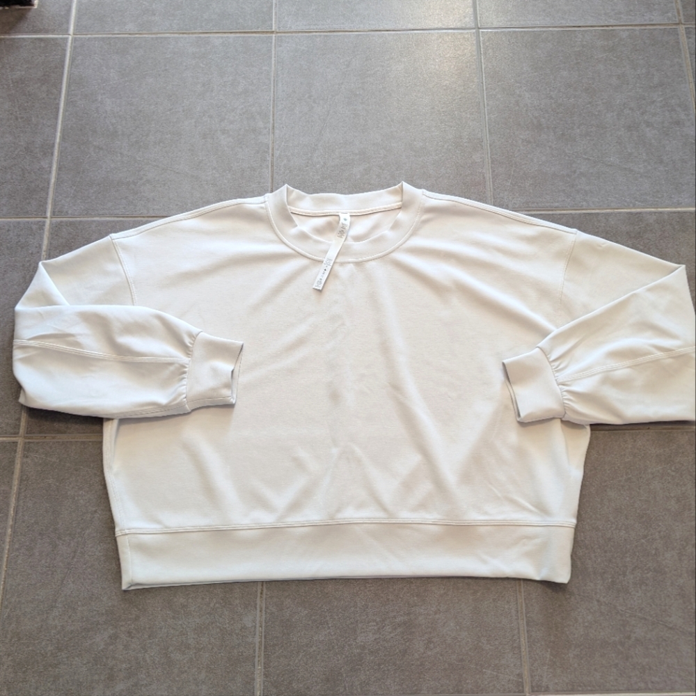 Lululemon Softstreme Cropped Crew - Picture 4 of 8